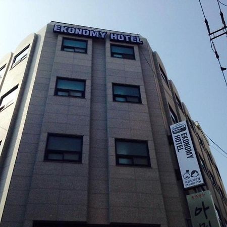 Ekonomy Hotel Nampo Busan Exterior foto